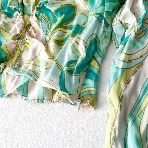 Retro Crop Front Blouse - Picture 7 of 7